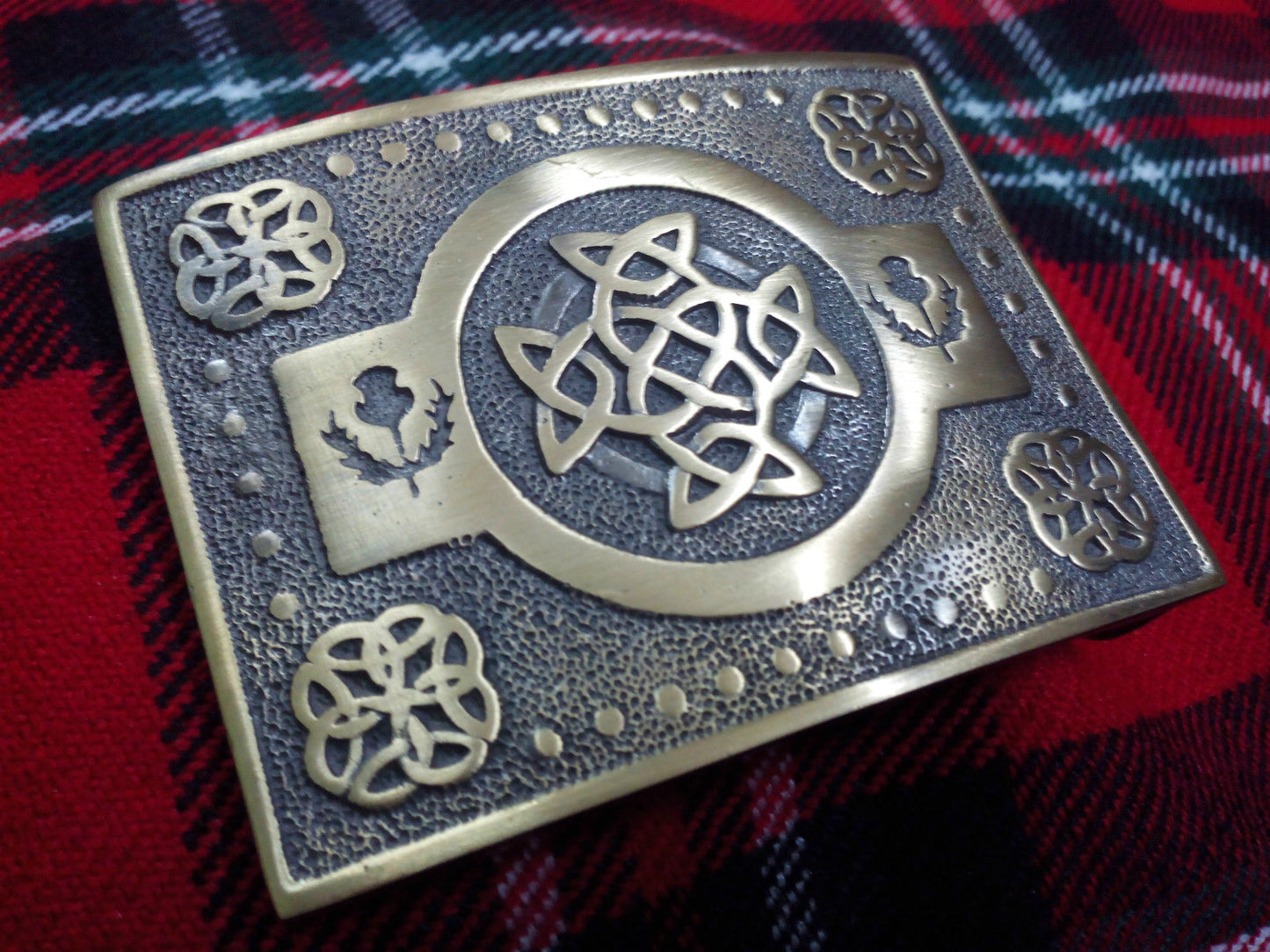 TC Men’s Kilt Belt Buckle Celtic Knot Antique Finish/CELTIC knot kilt Buckles