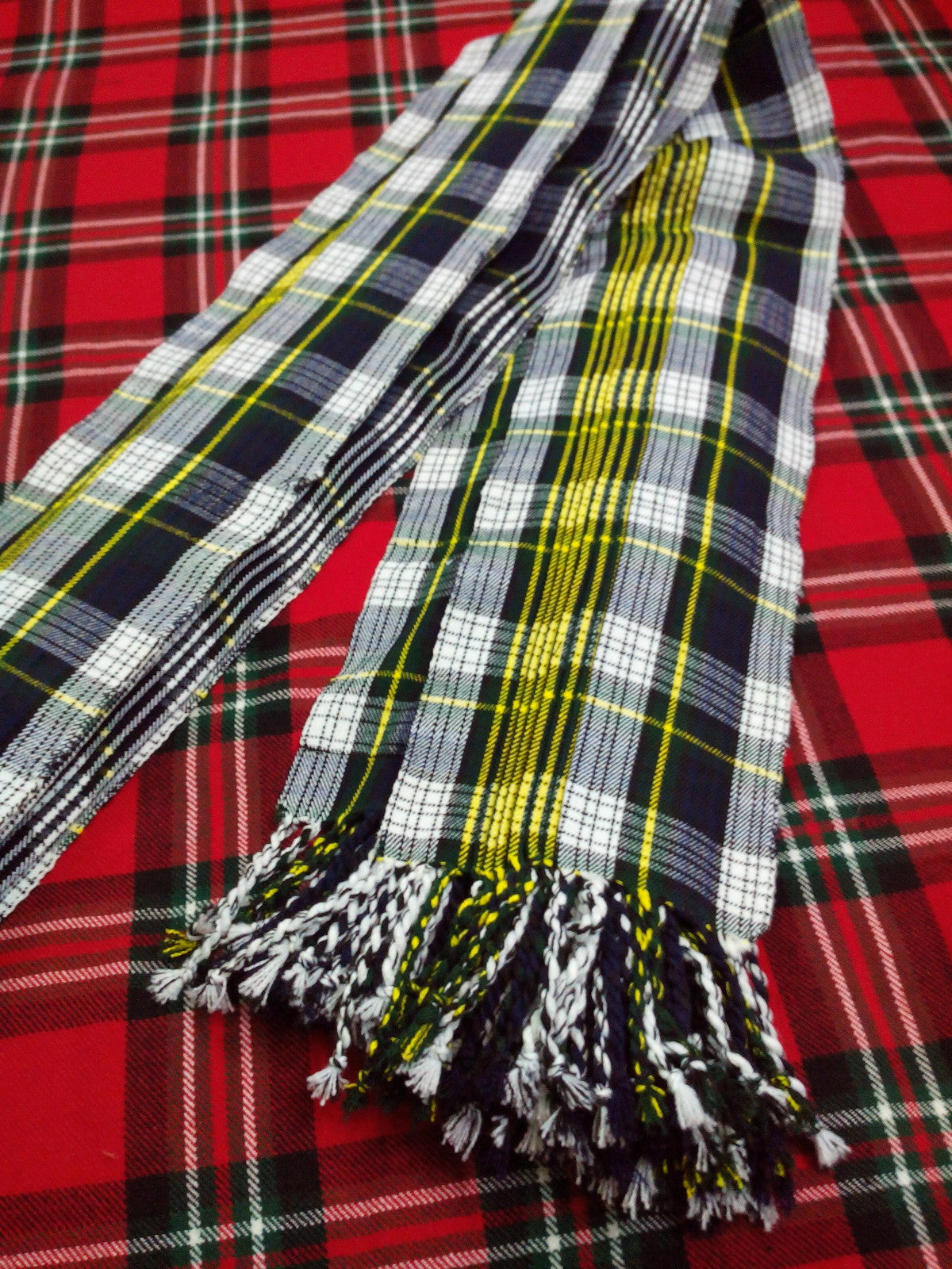 Men’s Kilt Fly Plaids Dress Gordon Tartan 3 1/2 Yards/dress GORDON kilt FlyPlaid
