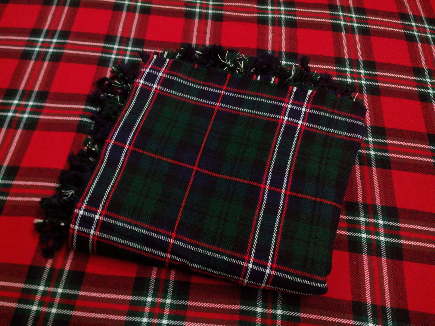 New Men's Scottish Kilt Fly scottish National Tartan /Kilt Fly Plaid 48"X 48"