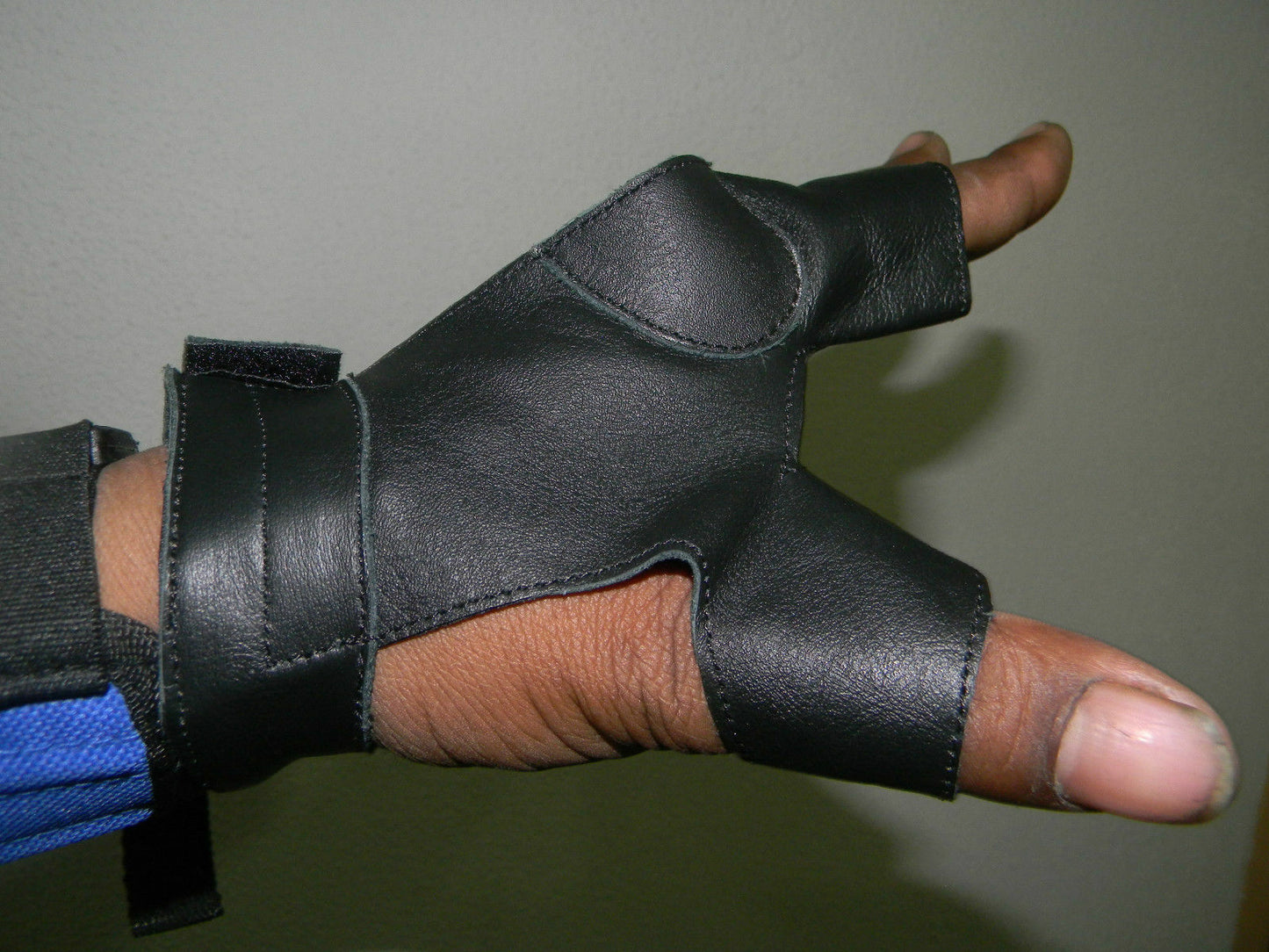 Longbow bow-hand New/ Hunting Gloves 2 Finger glove, Archery bow hunting gloves