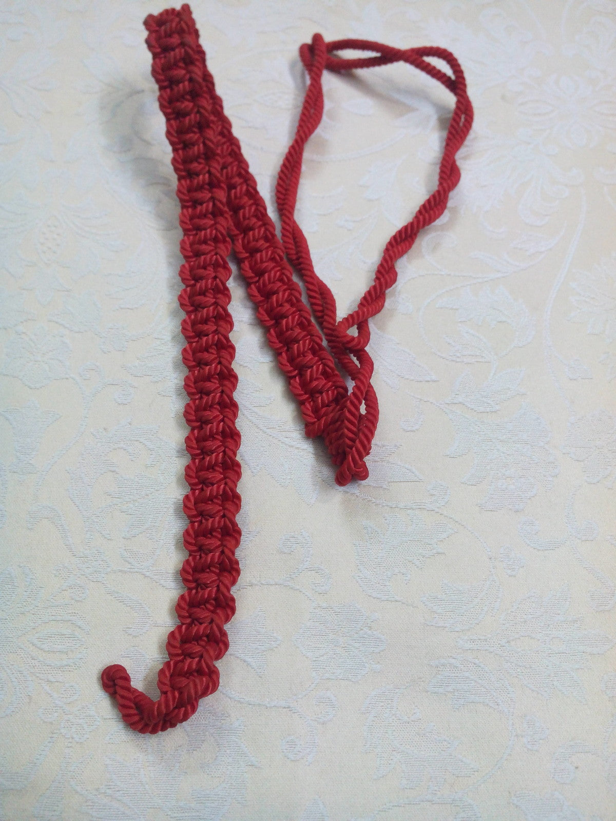 Red lanyard Various Regiments/British Army red lanyard/WWI WWII army lanyard