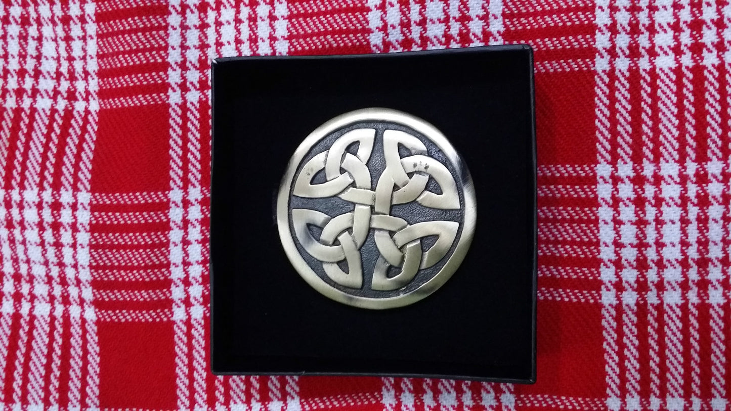 TC New Kilt Fly Plaid Brooch Celtic Design/CELTIC kilt fly plaid brooch Antique
