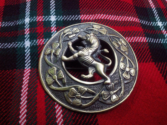 TC Men’s Kilt Fly Plaid Brooches Lion Rampant Antique/Scottish Thistle brooches