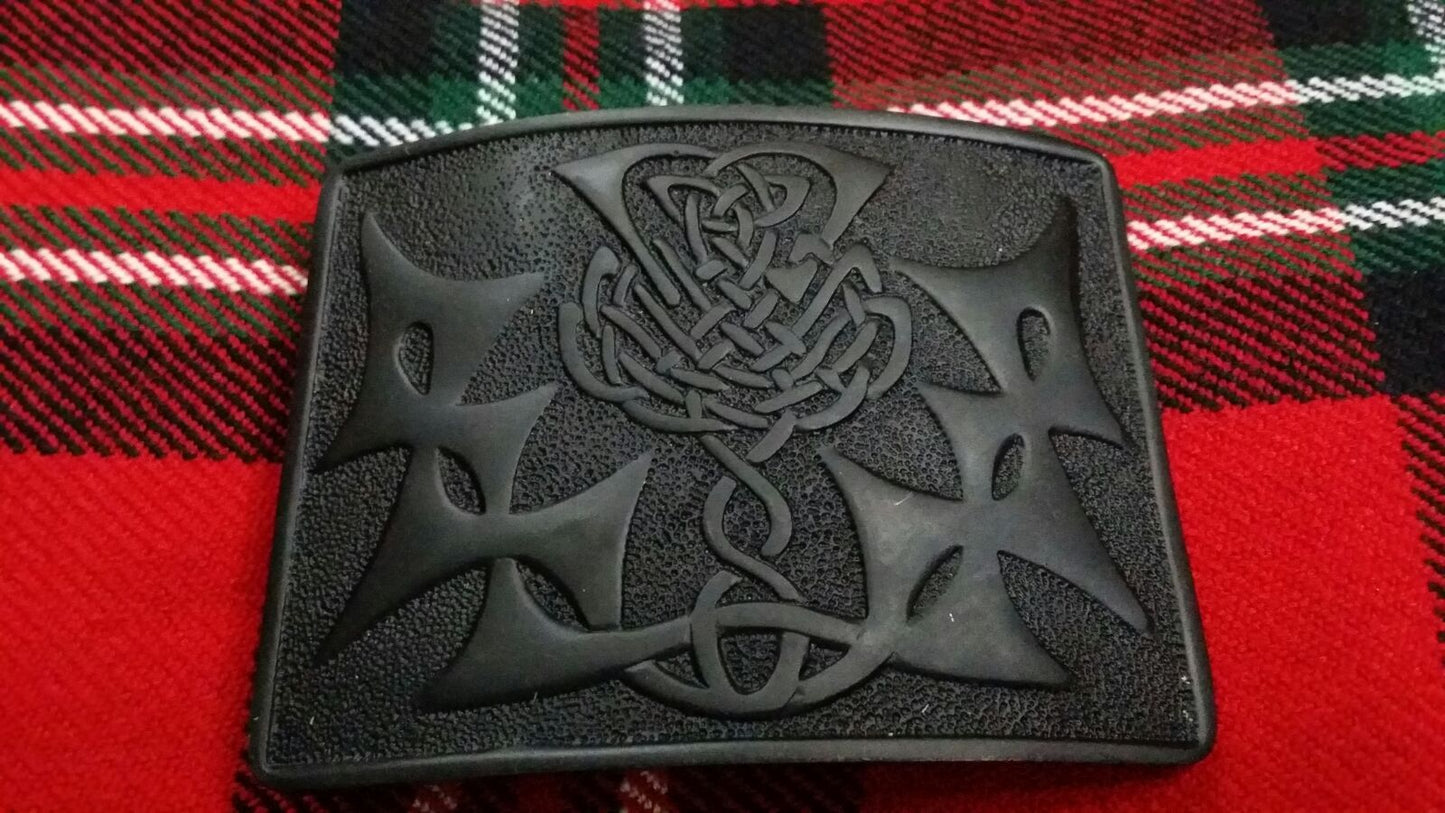 TC Men’s Highland Kilt Belt Buckle Celtic Knot Thistle Jet Black Finish/Buckles