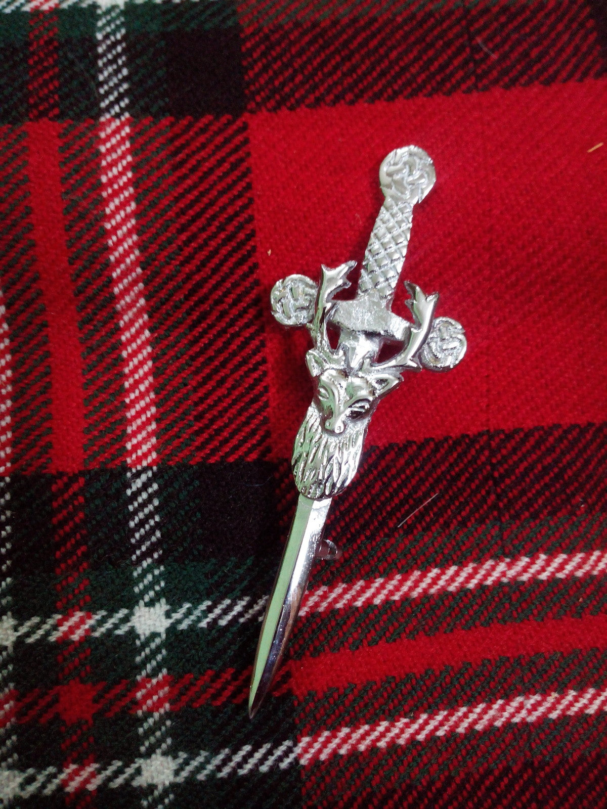 TC Celtic Kilt Pin Chrome Finish 4"/Highland kilt pin Stag Head Silver finish