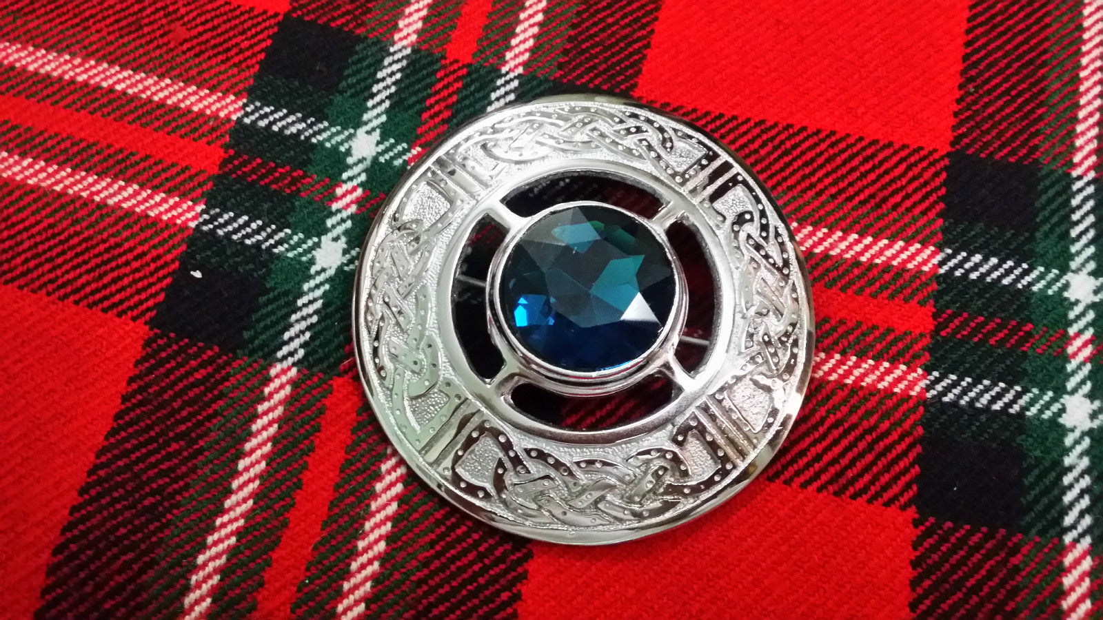 TC Men’s Kilt Fly Plaid Brooches Celtic Design Various Colors/Ladies Brooch Pins