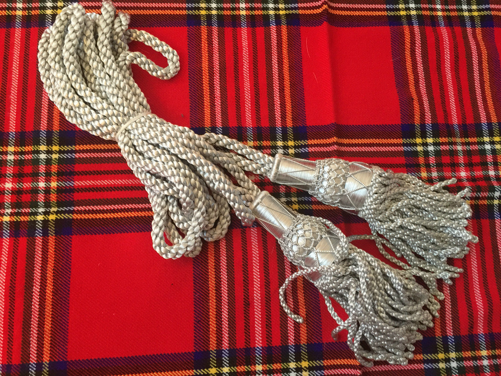 HIGHLAND GREAT SCOTTISH SILK BAGPIPE CORD DIFFERENT COLOR/BAGPIPE DRONE