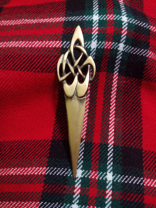 TC Celtic Swirl Kilt Pin Antique Finish 4"/Highland kilt pin CELTIC swirl Design