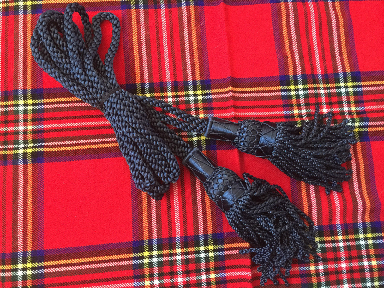 HIGHLAND GREAT SCOTTISH SILK BAGPIPE CORD DIFFERENT COLOR/BAGPIPE DRONE