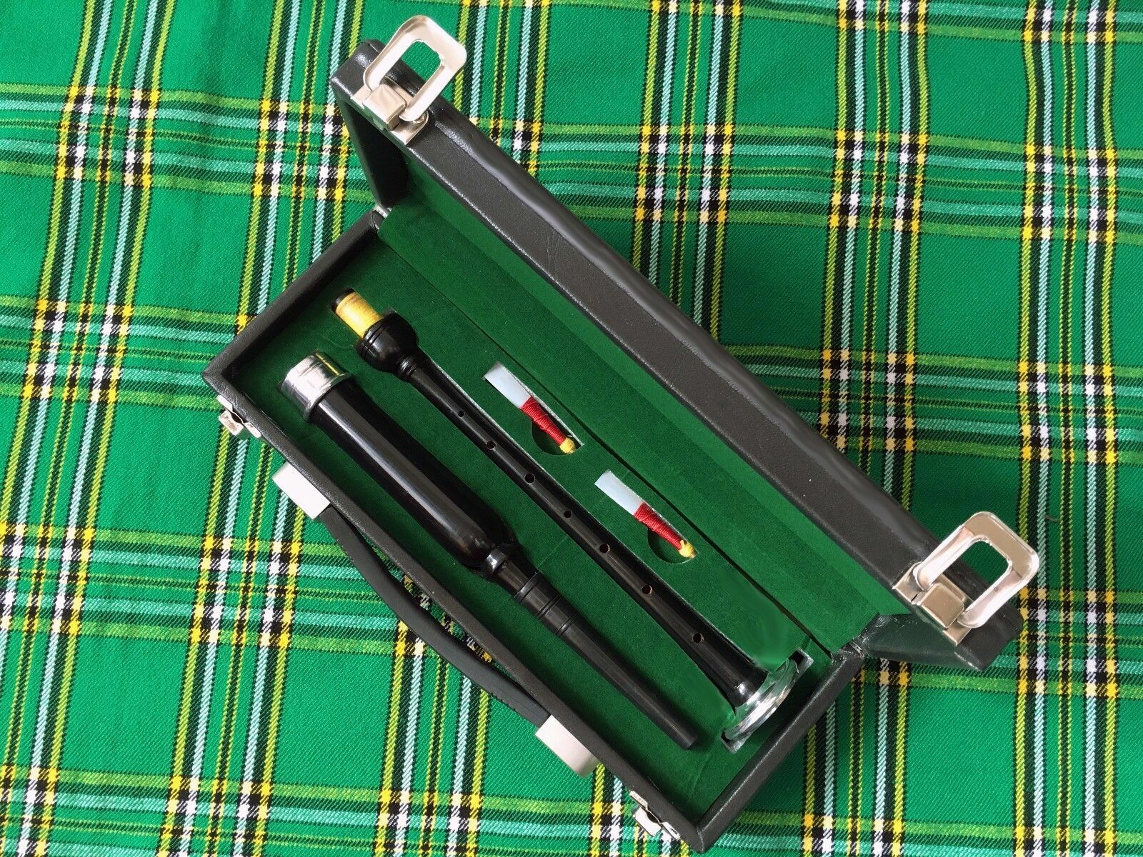 Scottish Practice Chanter Rosewood Black Silver mount with Carrying Case bagpipe