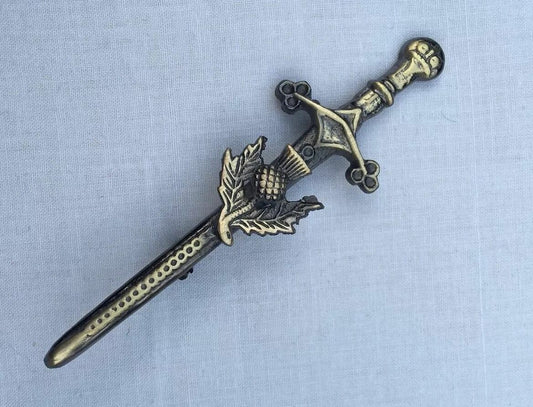 Scottish Thistle Kilt Pin High Quality Antique Finish/thistle kilt Brooch pin