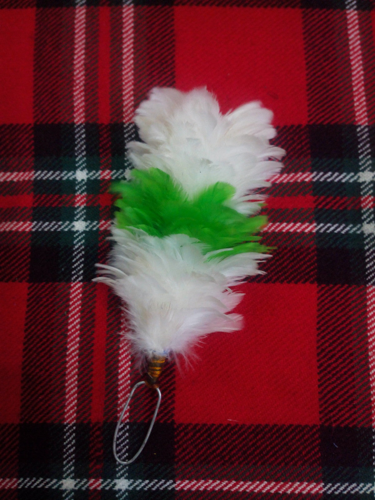 TC Feather Plume Hackle Glengarry Cap White,Green,white/Balmoral plume hackle 6"