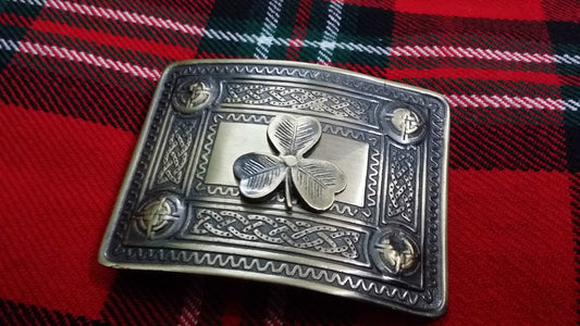 TC Men’s Highland Kilt Belt Buckle Celtic Border Irish Shamrock Antique Finish