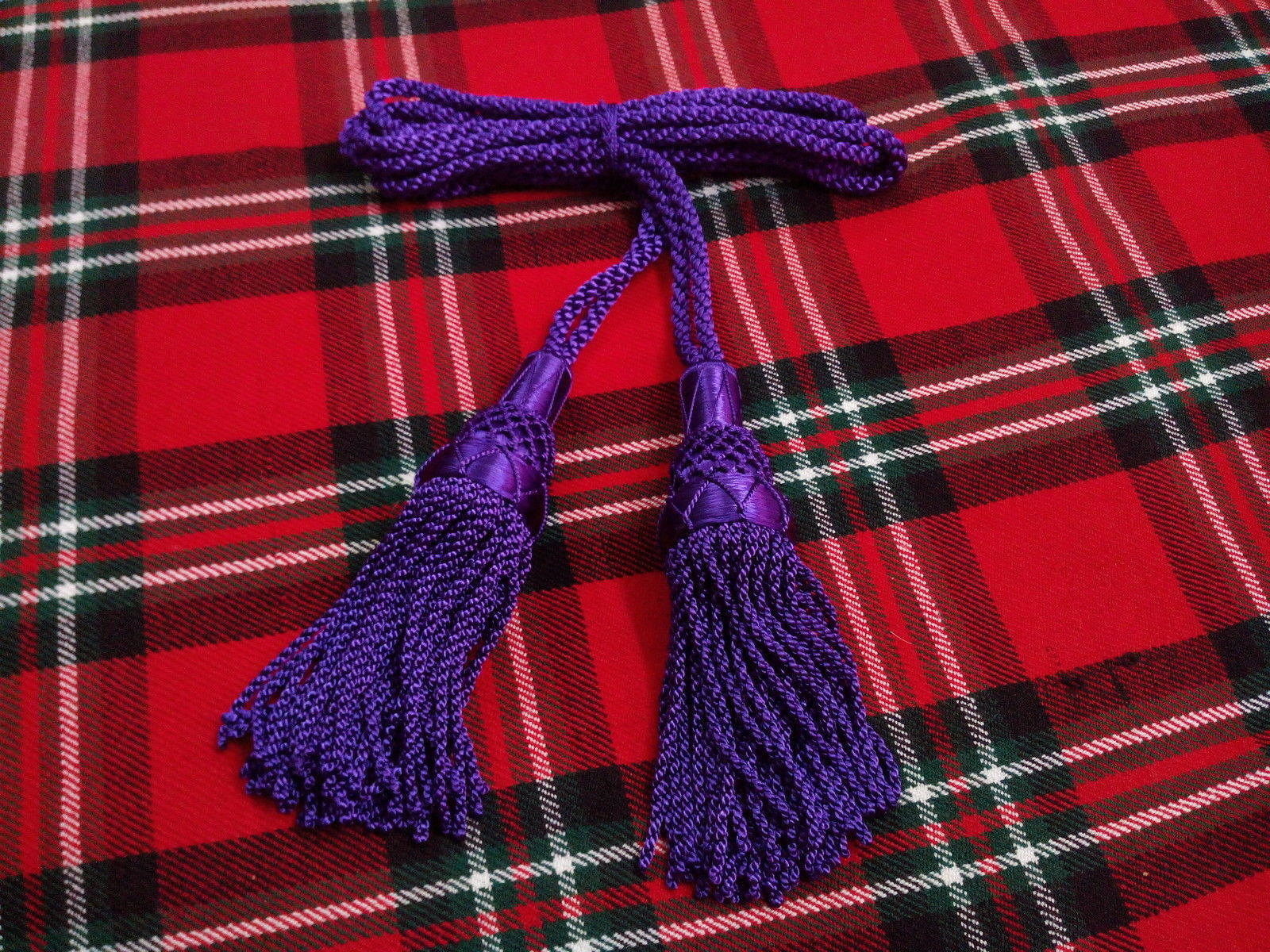 HIGHLAND GREAT SCOTTISH SILK BAGPIPE CORD DIFFERENT COLOR/BAGPIPE DRONE