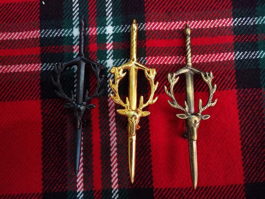 Scottish Stag Head Kilt Pin – 4" Length Antique, Black & Chrome Finish Options