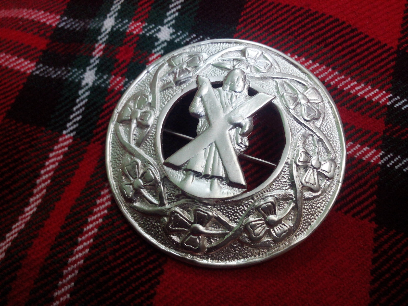 TC Men’s Scottish Kilt Fly Plaid Brooches ST Andrew Silver Plated/plaid brooches