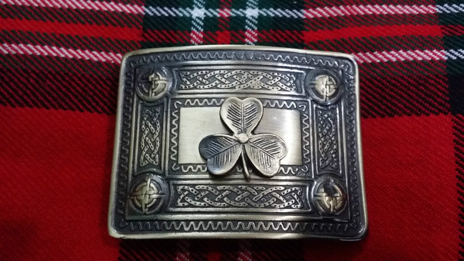 TC Men’s Highland Kilt Belt Buckle Celtic Border Irish Shamrock Antique Finish