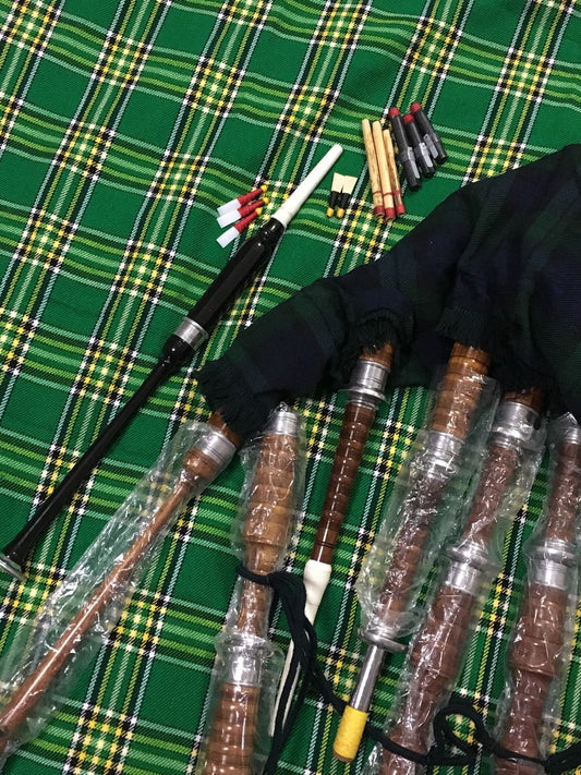 SCOTTISH GREAT HIGHLAND BAGPIPES ROSE WOOD FULL SET/GAITA/DUDELSACK/BAGPIPES