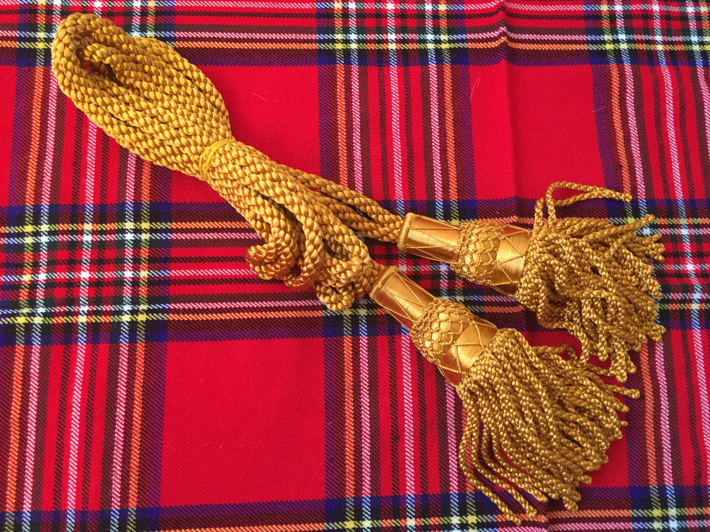 HIGHLAND GREAT SCOTTISH SILK BAGPIPE CORD DIFFERENT COLOR/BAGPIPE DRONE